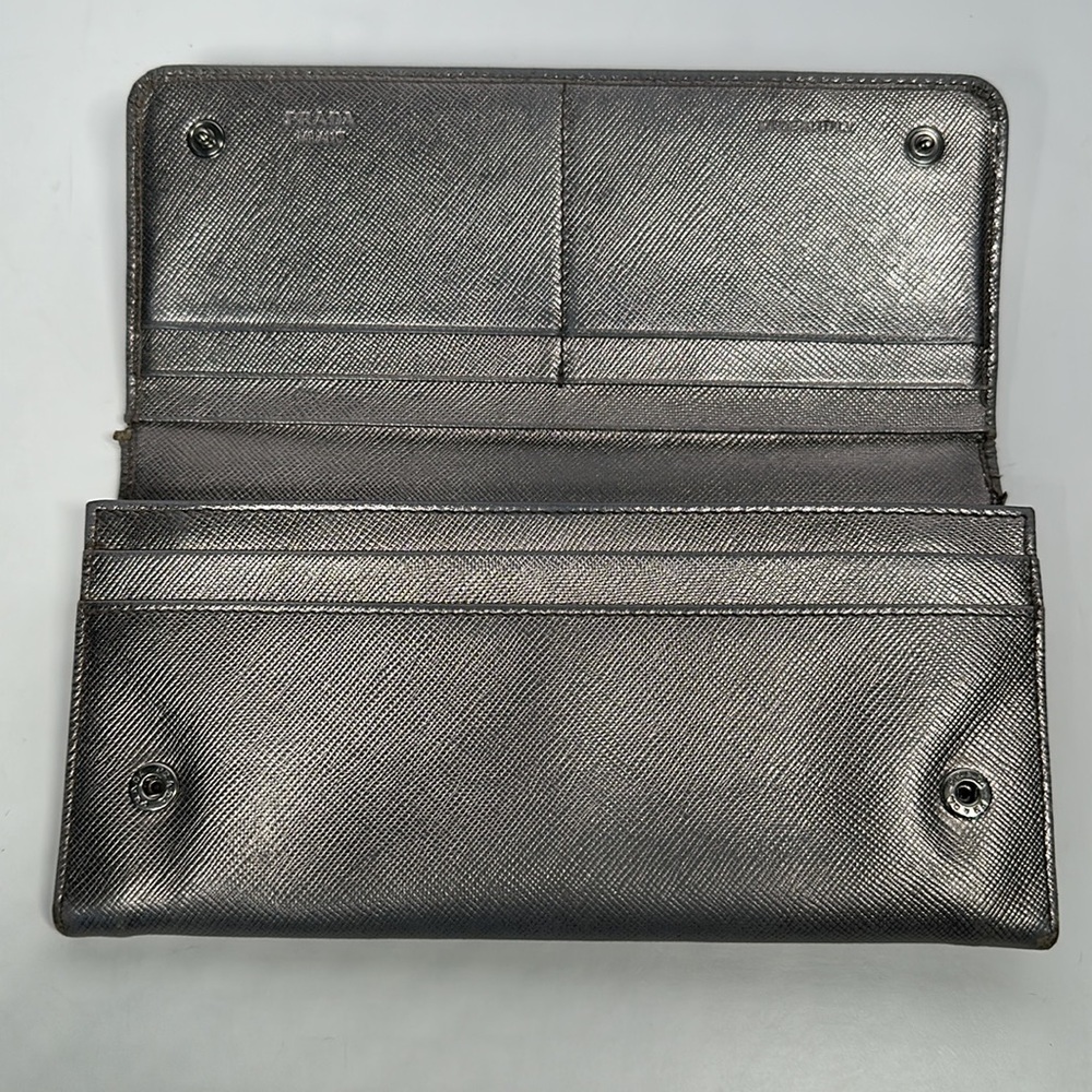 Authentic PRADA Large Saffiano Leather Wallet- Silver - Picture 7 of 16